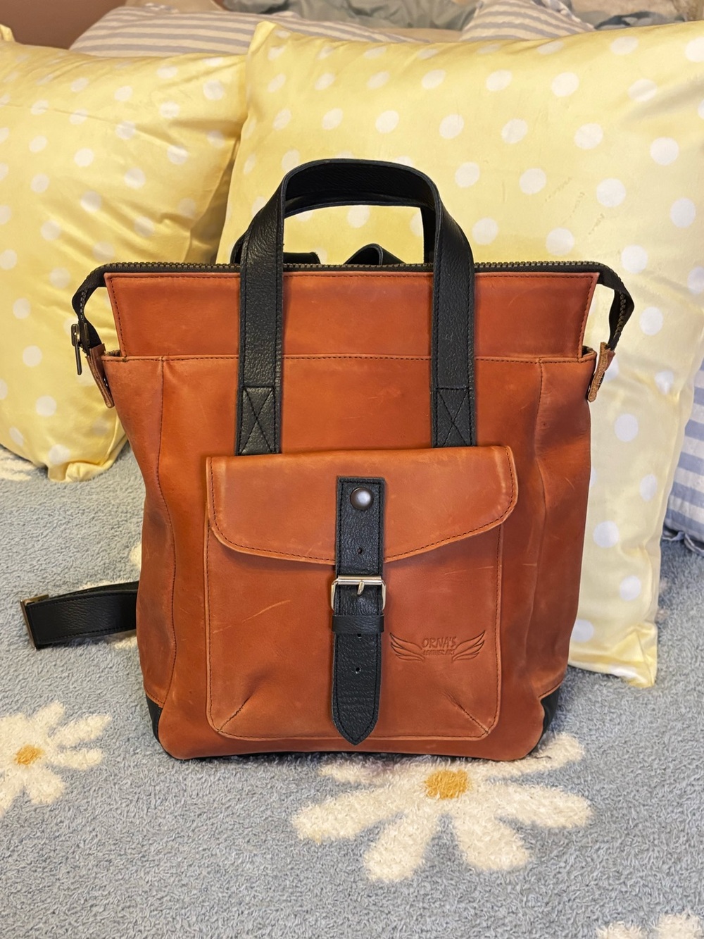 ORNA'S Mini SWAN Everyday leather backpack in Red Cognac